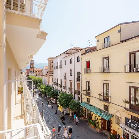 Apartment Casa Amy In The Centre Of Sorrento